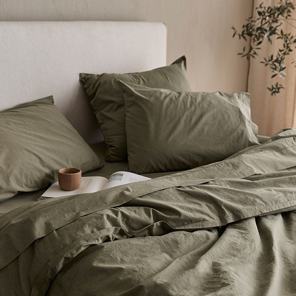 Organic stonewashed percale bedding