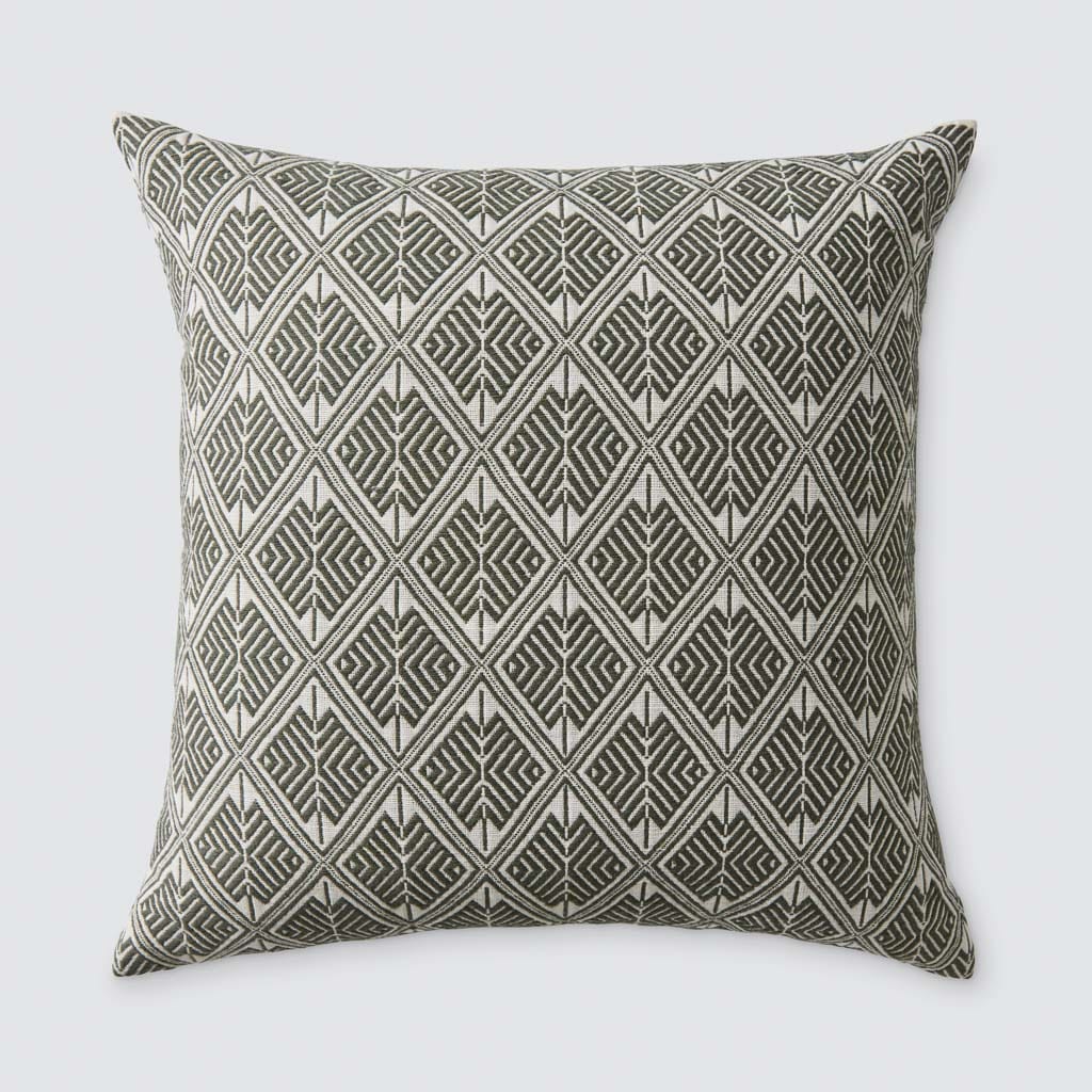 Diamond pattern throw online pillow